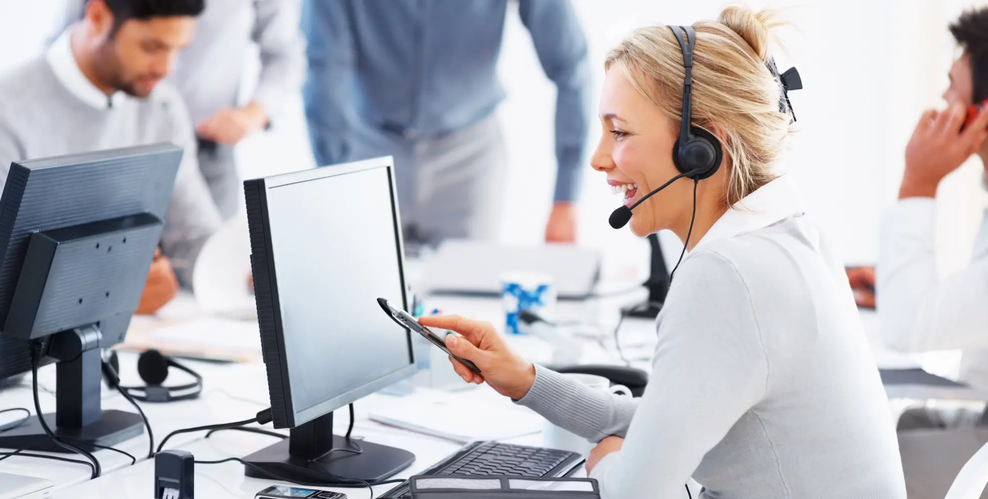 10 TOP CUSTOMER SERVICE SKILLS FOR SUCCESS